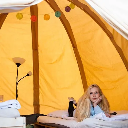 Kemp Decin مكان تخييم