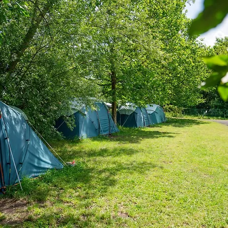 مكان تخييم Kemp Decin *