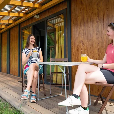 مكان تخييم Kemp Decin ديشين