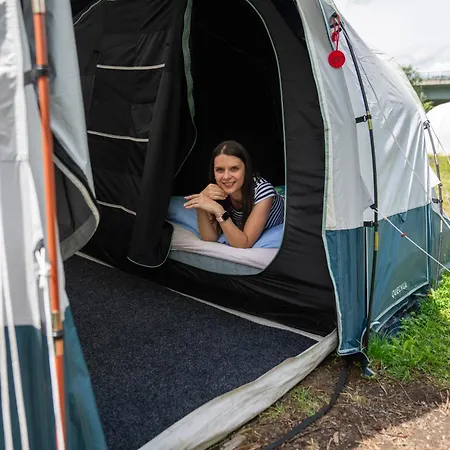 مكان تخييم Kemp Decin